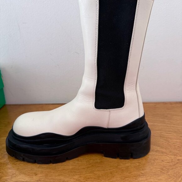 Bottega Veneta Tire Chelsea Boot Sea Salt Military Calf Leather Size 40.5 - Picture 6 of 11